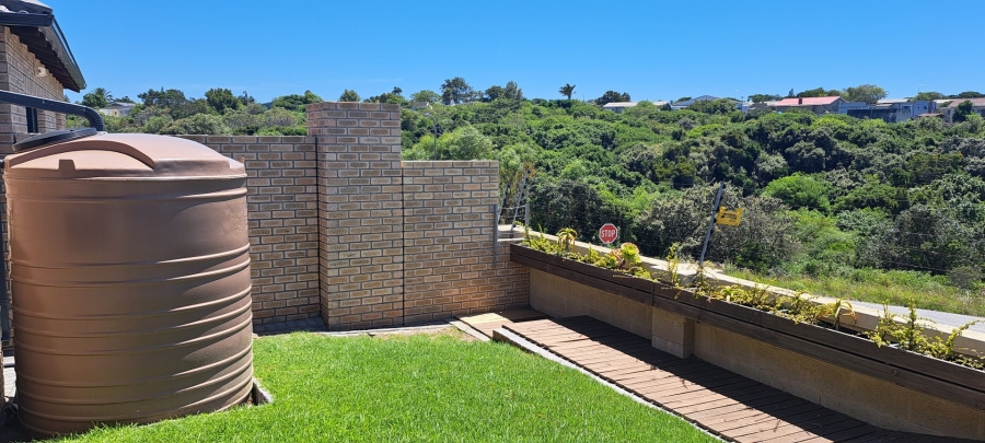 2 Bedroom Property for Sale in Sherwood Eastern Cape